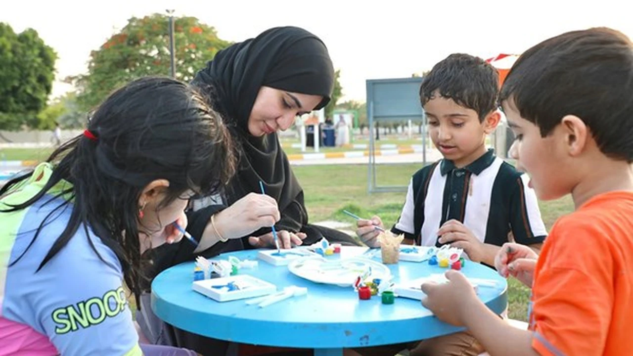 الحمرية تستمر في فعاليات «صيف آمن وسعيد» ببرامج توعوية مميزة